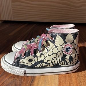 Converse Girl Dinosaur High Tops Pink